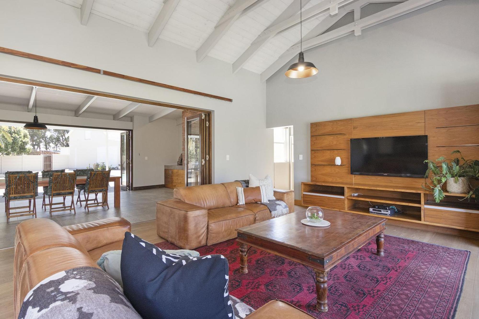 Vineyard Manor At 13 Vines By Hostagents Villa Somerset West Luaran gambar